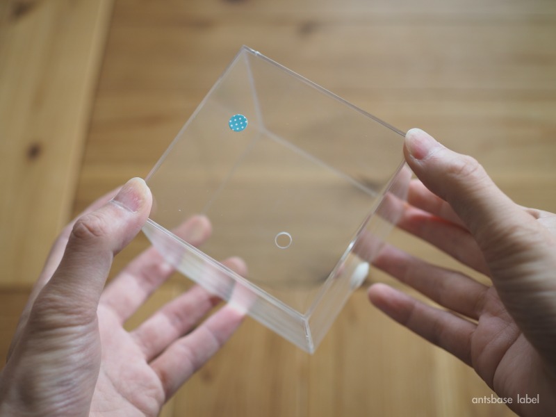 アクリルケース